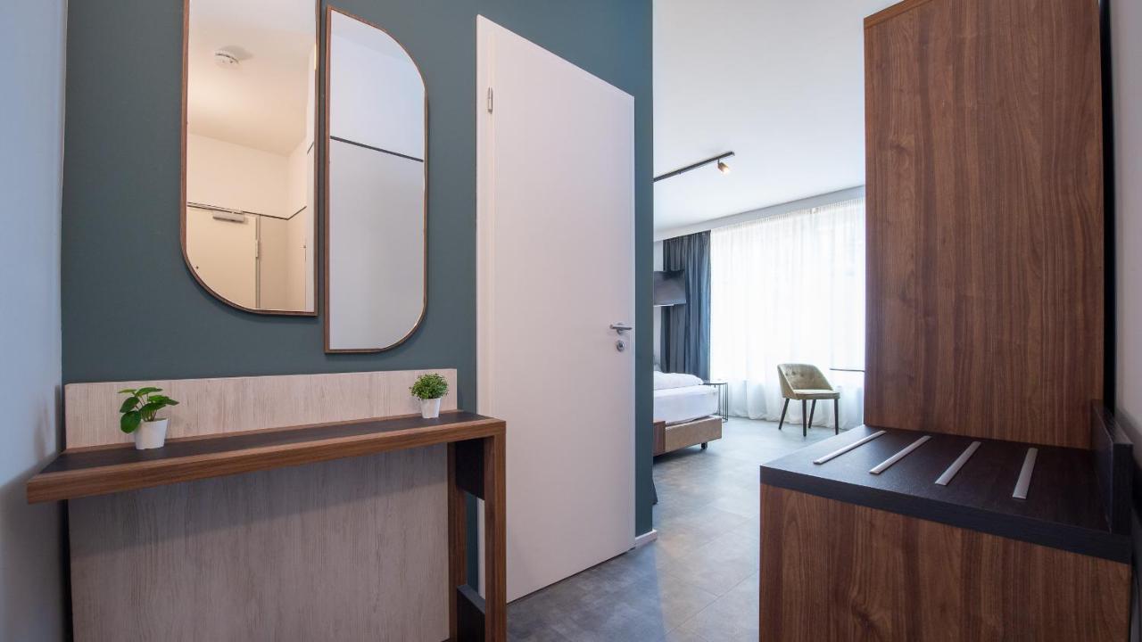 Metropol Apartments & Suites Tubinga Esterno foto